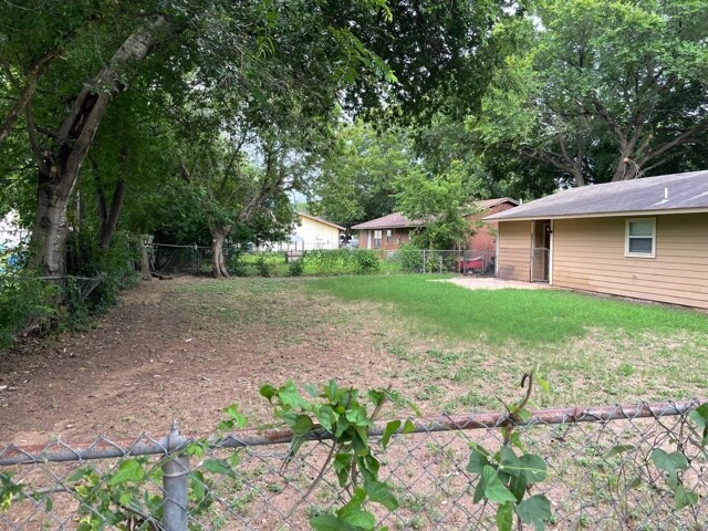 Photo - 500 Pee Jay Cv