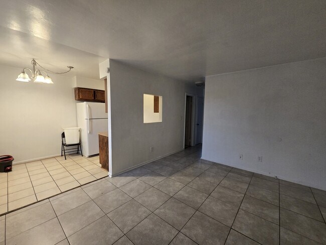 Photo - 9625 Grove Ave