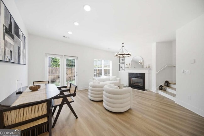 Photo - 2360 Rex Dr