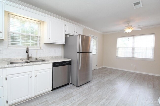 Photo - 3214 Clemson Rd