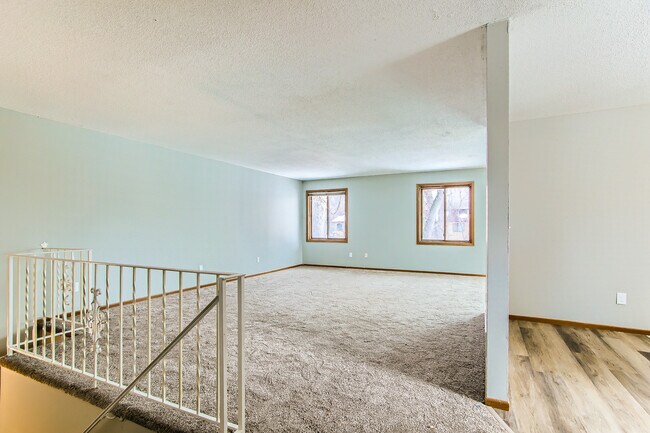 Photo - 745 9th Ave S