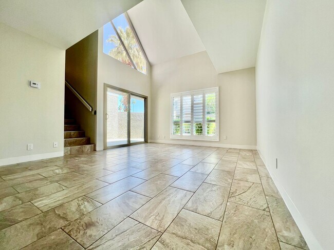 Photo - AVAILABLE NOW! 2 Bedroom / 2 Bathroom Cond...