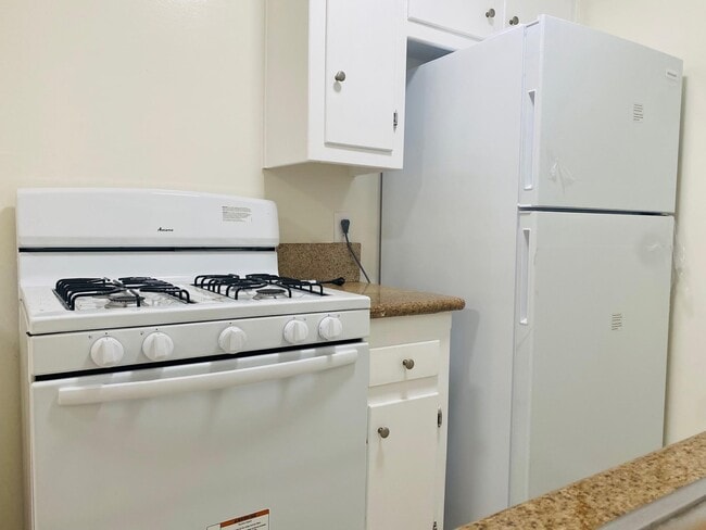 Photo - 2217 S Genesee Ave Unit 2