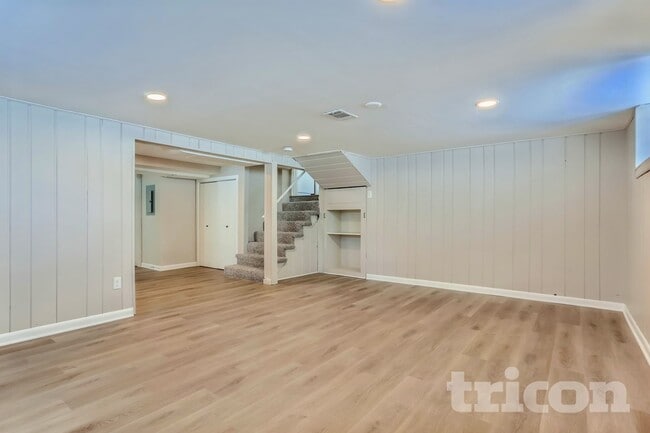 Photo - 7755 Eastwood Rd