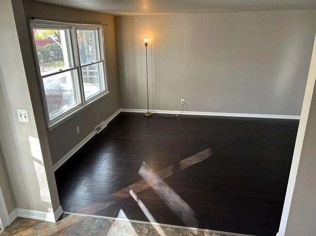 100 Brittany Dr Unit Left