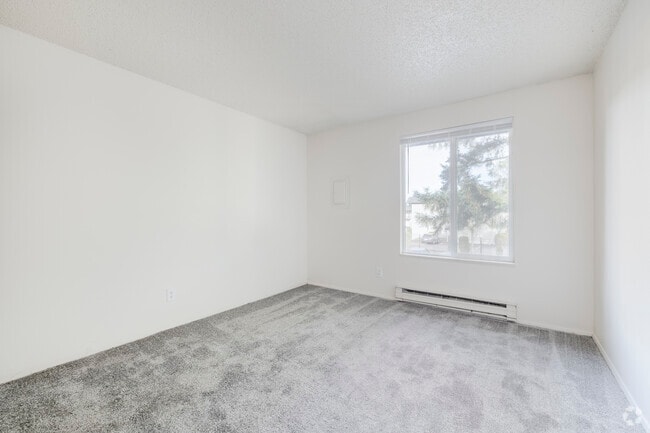 The B1.3 - 2BR, 1BA - 910SF - Primary Bedroom