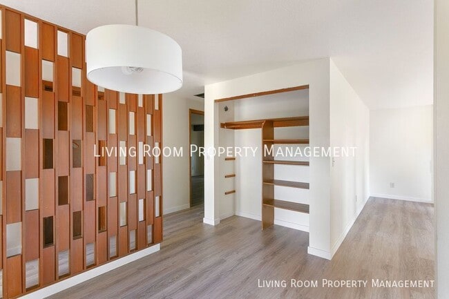 Photo - 9809 SW 49th Ave