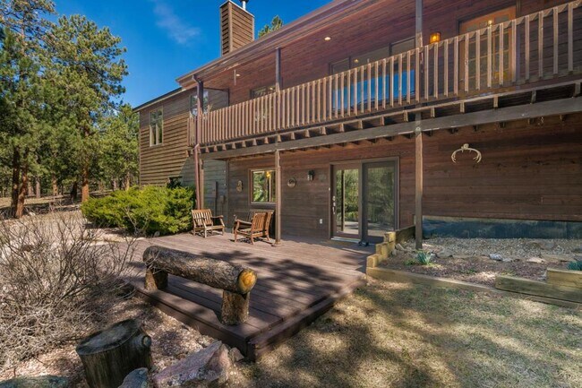 Photo - 560 Quillan Gulch Rd