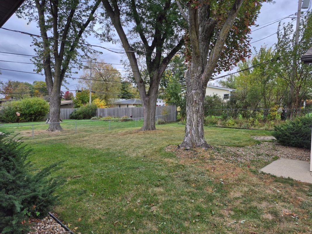 Photo - 2230 Evergreen St NE