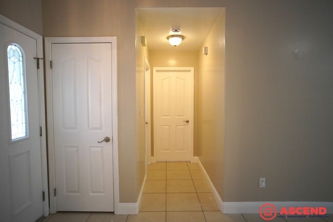 12708 Beechfield Dr