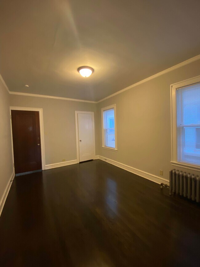 Photo - 5741 N Drake Ave