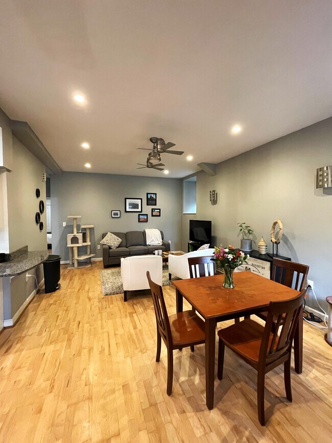 Photo - 24 Millmont St