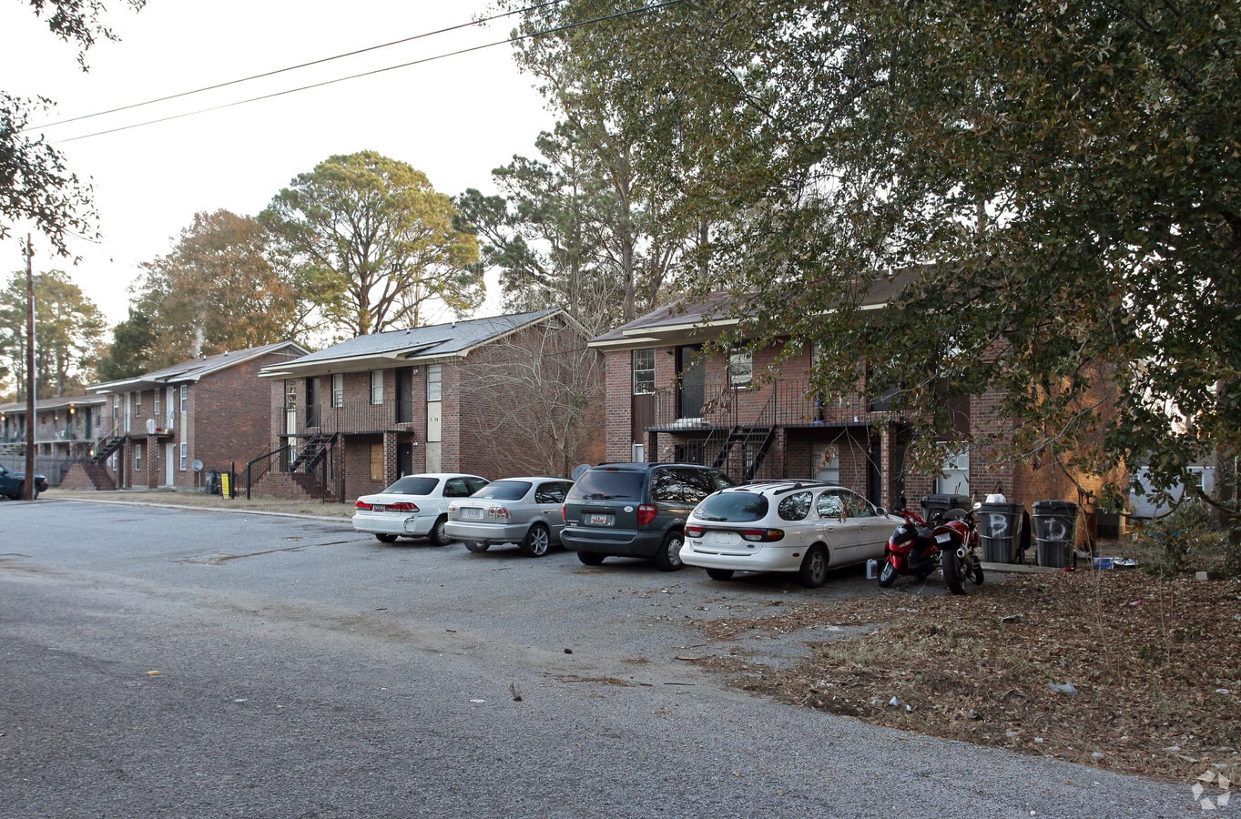 Photo - 5448-5468 Deloach St