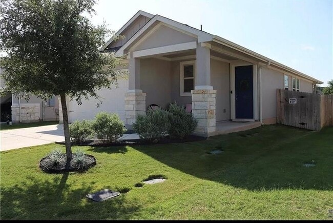 Building Photo - 201 McFarland St