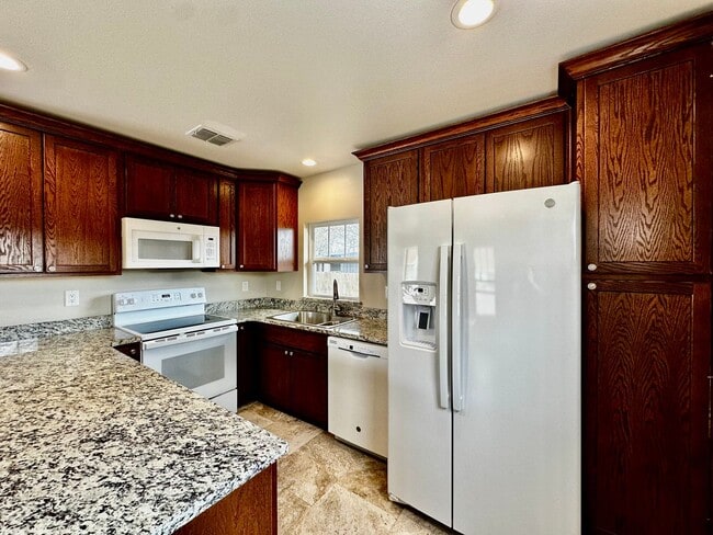 Photo - 1 Bedroom Riverside Bungalow