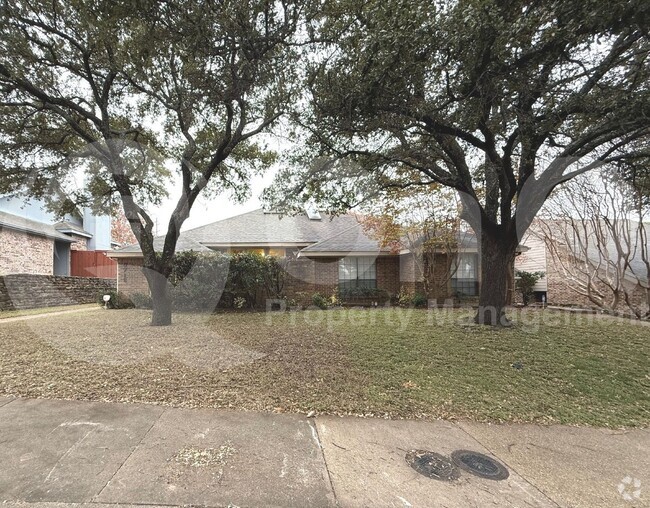 Building Photo - 9712 Summerwood Cir Rental