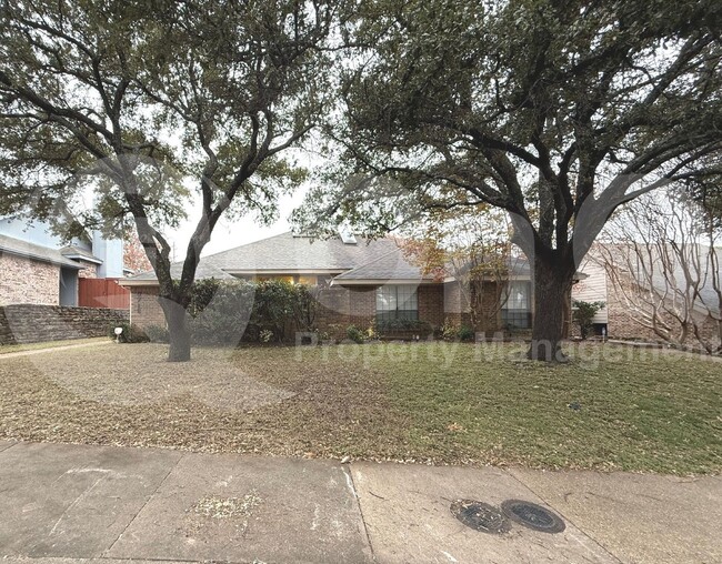 Photo - 9712 Summerwood Cir Townhome