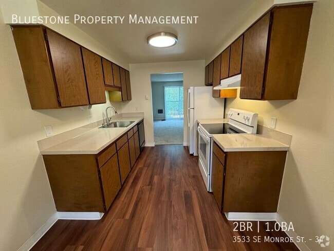 Building Photo - 3533 SE Monroe St Unit 34 Rental