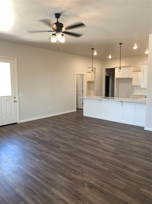 Photo - 3215 Enclave Pl