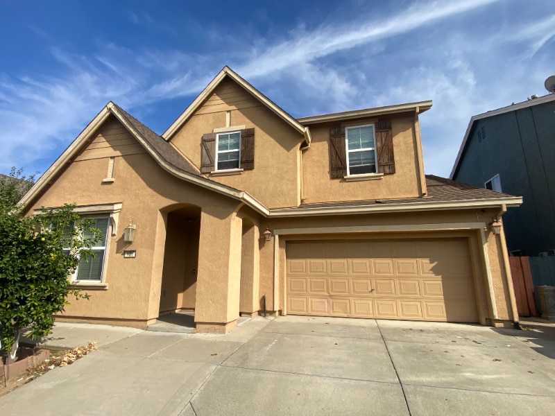 Photo - 181 Yorkshire Way