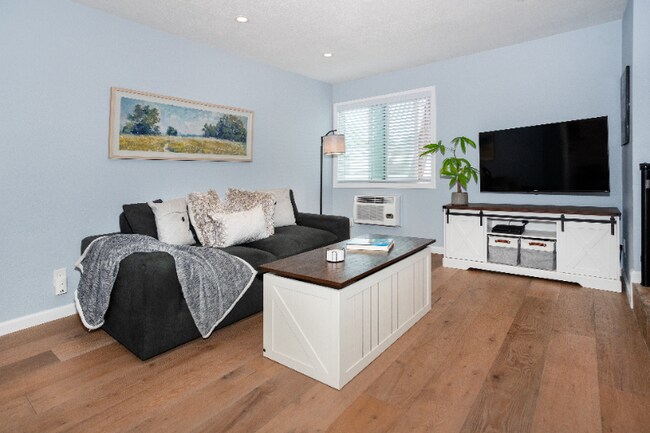 Photo - 7988 Mission Center Ct Condo Unit H
