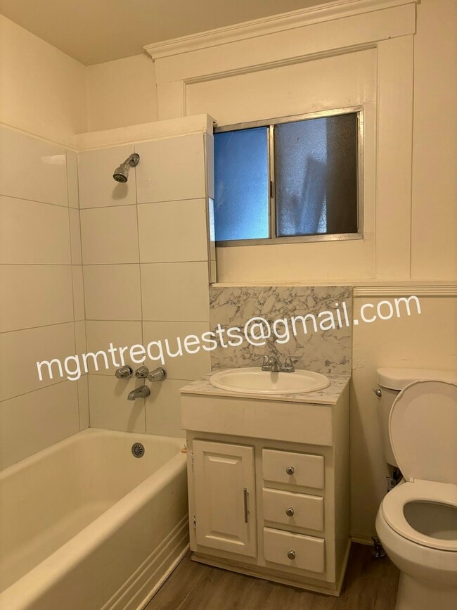 Photo - 509 W Olive Ave