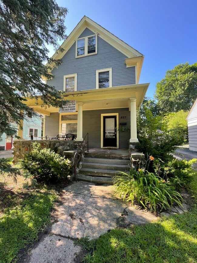 Photo - 827 W Huron St Unit House