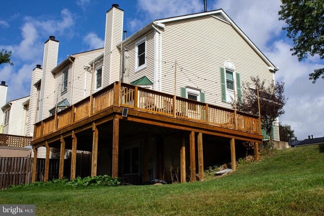 Photo - 311 Whitcliff Ct