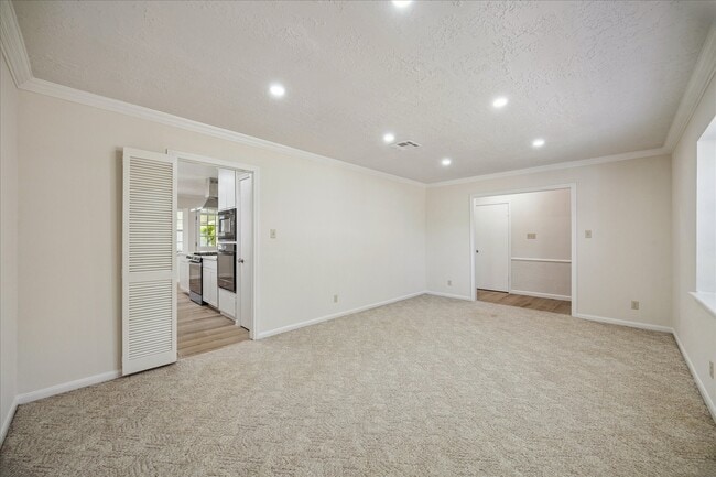 Photo - 9631 Philmont Dr