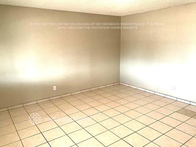 Photo - 3808 W Glendale Ave