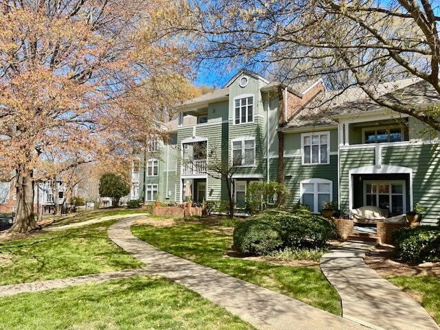 Photo - 1011 Nicholwood Dr Condo Unit 105