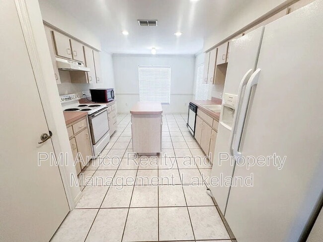 Photo - 5721 Manchester Dr W