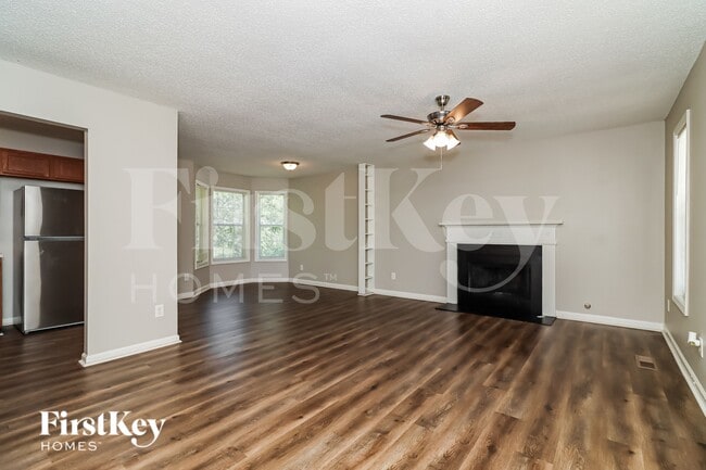 Photo - 110 Ivy Trace Ln