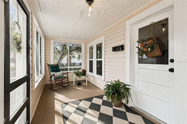 Photo - 459 Bell Ave