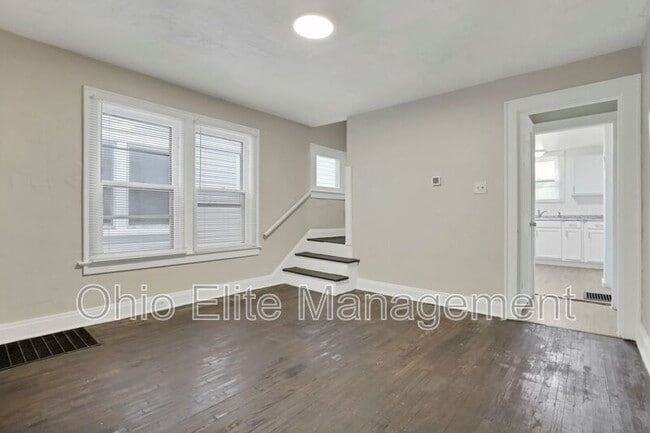 Photo - 659 S Burgess Ave