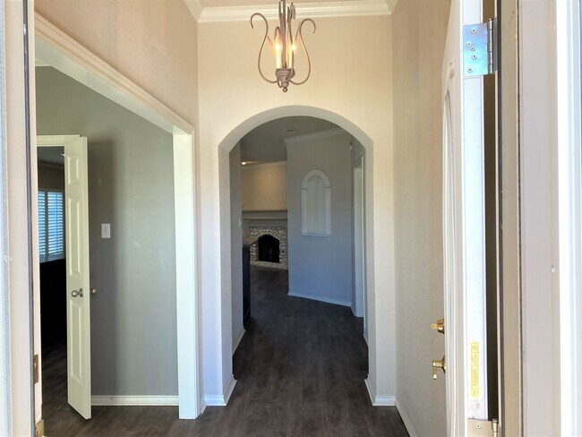 Photo - ** BEAUTIFUL MEADOWS SOUTH HOME**