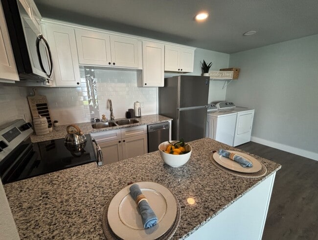 Photo - 604 Allen Ave Unit C