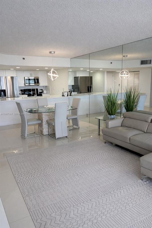 Photo - 1717 N Bayshore Dr Unit a1132