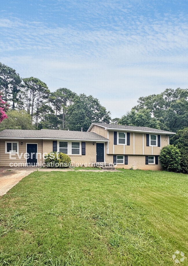 Building Photo - 8802 Homewood Dr