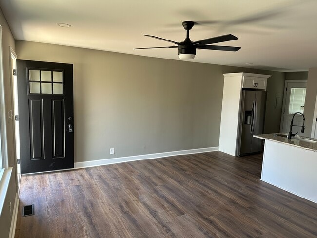 Espacio habitable - 415 Martha Ln