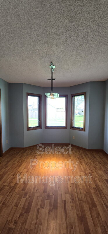 Photo - 606 Diamond Point Pl