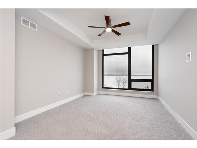 Photo - 2622 W Lake St Unit 601