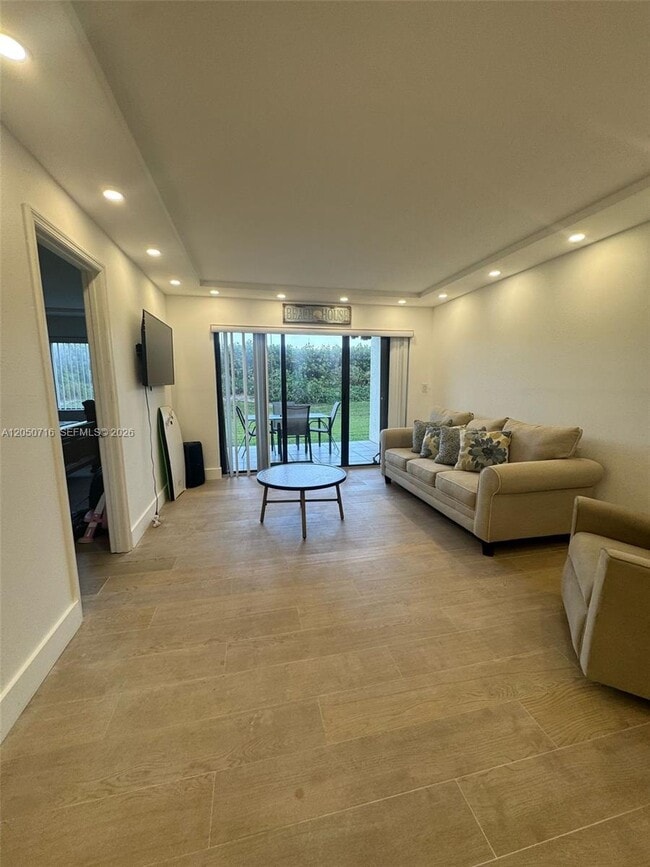 Building Photo - 10044 S Ocean Dr Unit 105