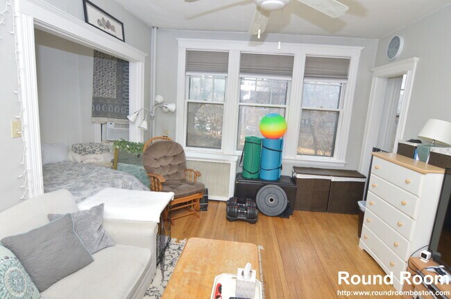 Photo - 28 Sidlaw Rd Unit 28