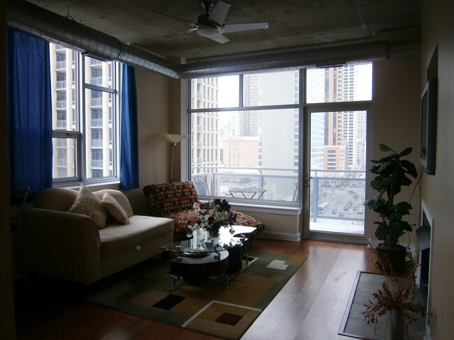 Photo - 1305 S Michigan Ave Unit 805