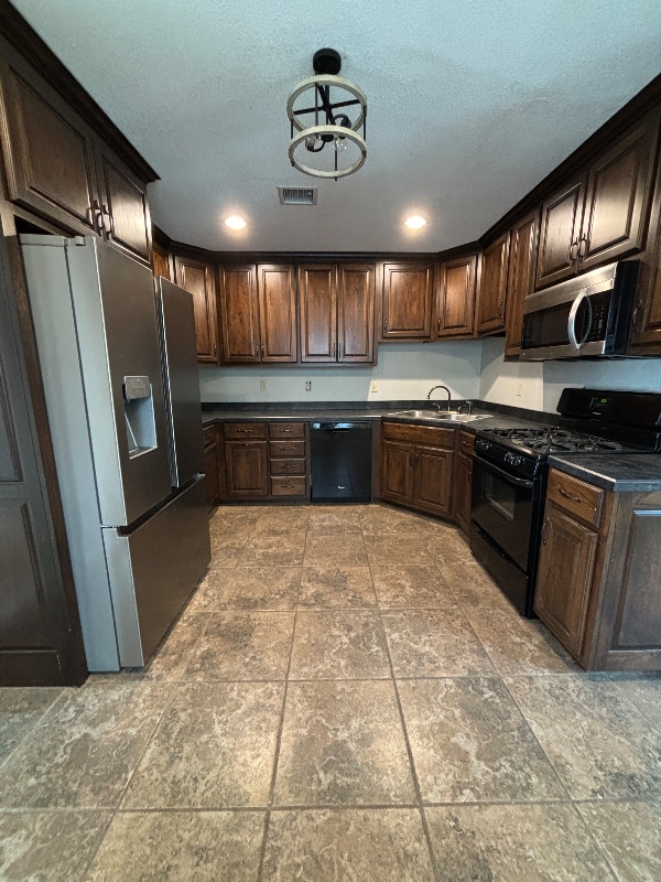 Photo - 1104 J St NW