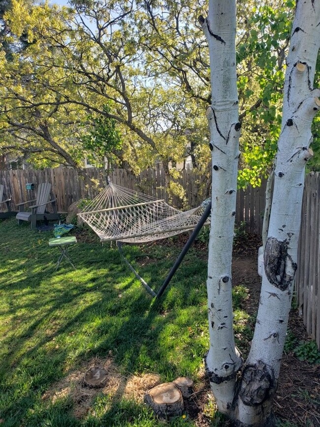 Photo - 6bed/4bath oversized 2 car garage fenced in back yard Cheyenne Mountain School District