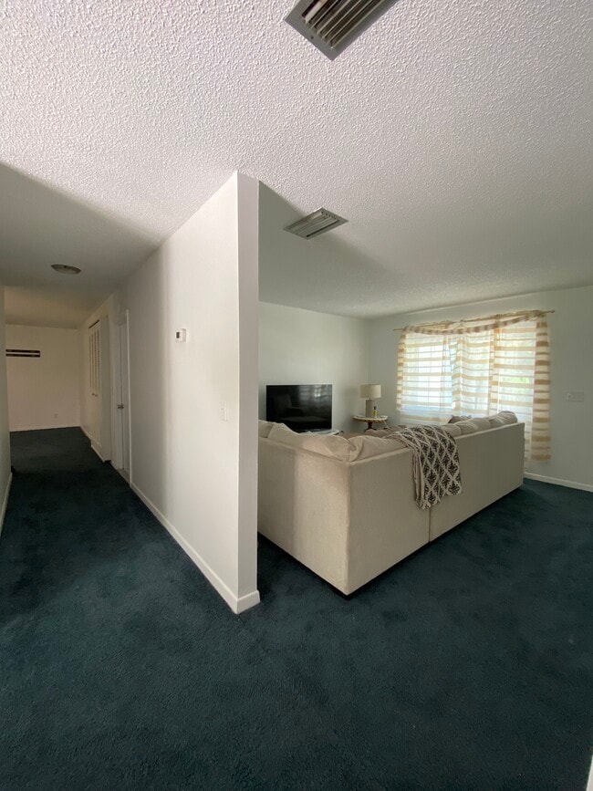 Photo - 17 Blyth Pl