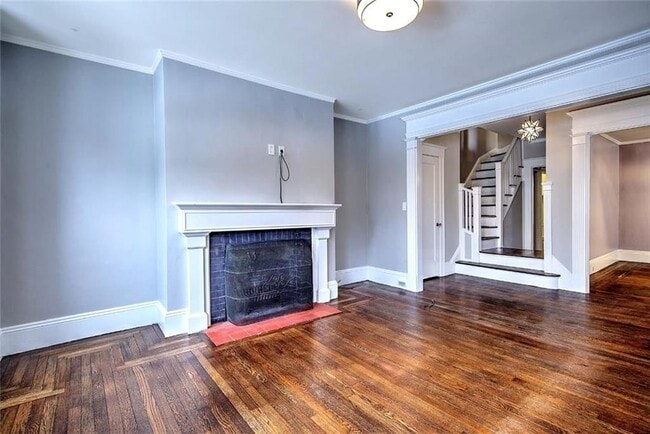 Photo - 118 Everett Ave