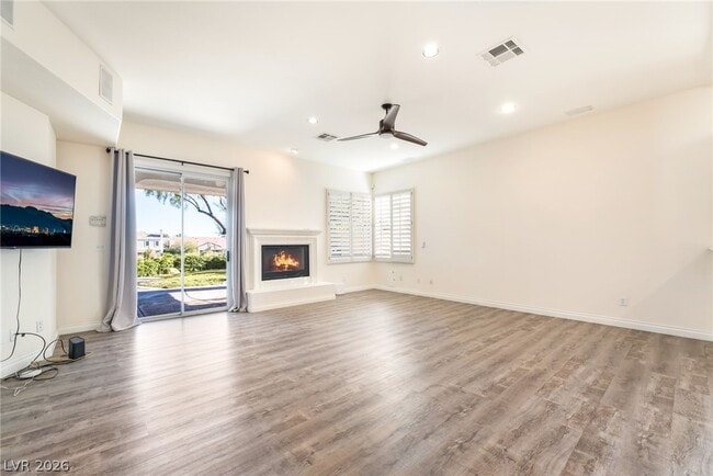 Photo - 904 Pont Chartrain Dr
